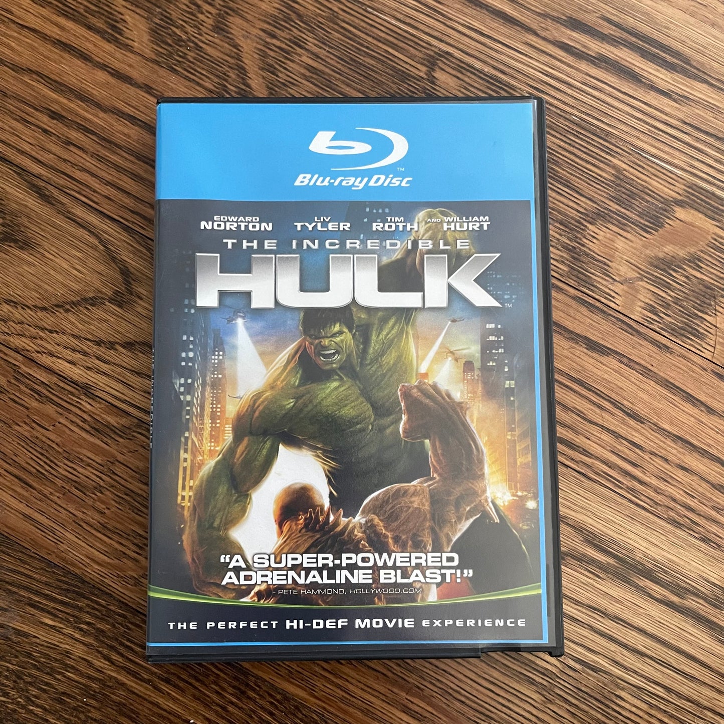 The Incredible Hulk Blockbuster Blu-ray Disc DVD (2008)